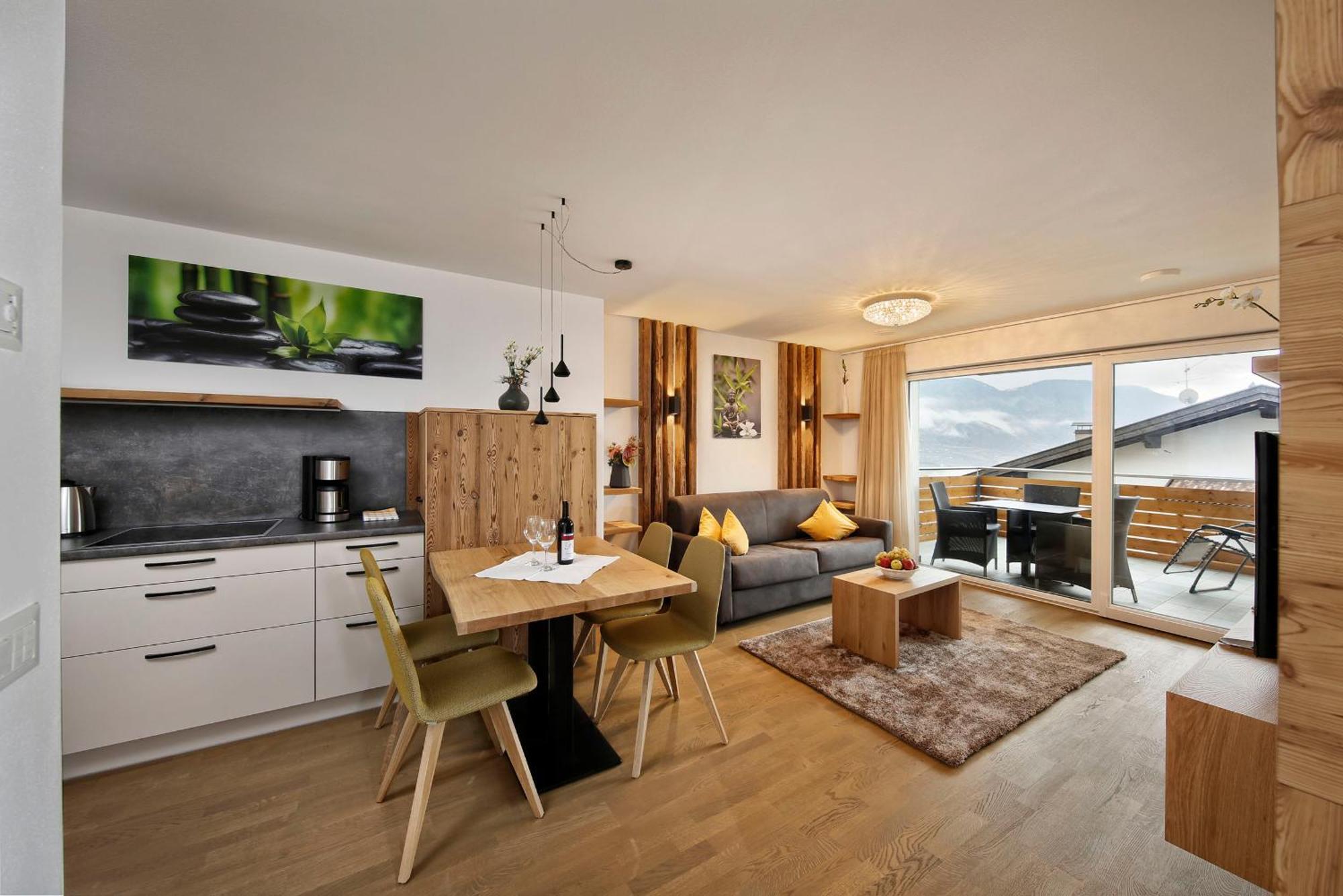 Appartement-Hotel Beatenhof Тироло Екстериор снимка